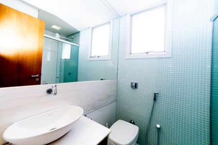 Apartamento para alugar com 100m², 3 quartos e 2 vagasBanheiro Social
