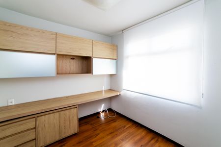 Apartamento para alugar com 100m², 3 quartos e 2 vagasQuarto 2