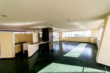 Apartamento para alugar com 100m², 3 quartos e 2 vagasÁrea comum - Salão de festas