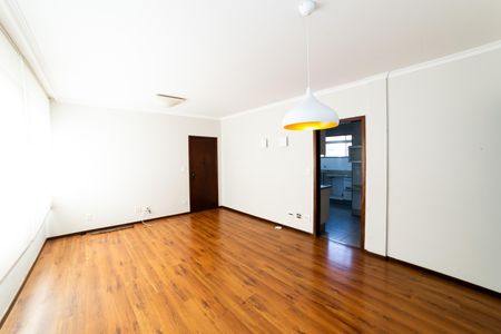 Apartamento para alugar com 100m², 3 quartos e 2 vagasSala