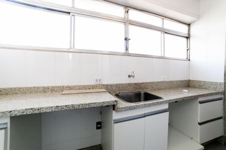 Apartamento para alugar com 100m², 3 quartos e 2 vagasÁrea de Serviço