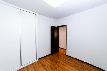 Apartamento para alugar com 100m², 3 quartos e 2 vagasQuarto 1