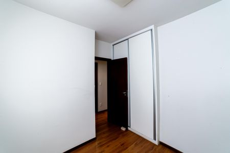 Apartamento para alugar com 100m², 3 quartos e 2 vagasQuarto 2