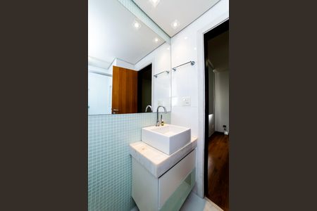 Apartamento para alugar com 100m², 3 quartos e 2 vagasBanheiro da Suíte