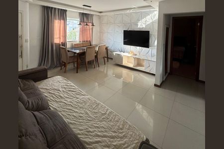 Sala de casa de condomínio para alugar com 3 quartos, 100m² em Arsenal, São Gonçalo