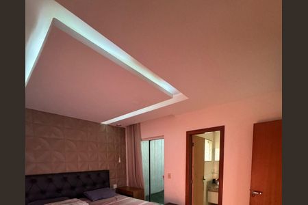 Casa de condomínio para alugar com 100m², 3 quartos e 1 vagaSuíte