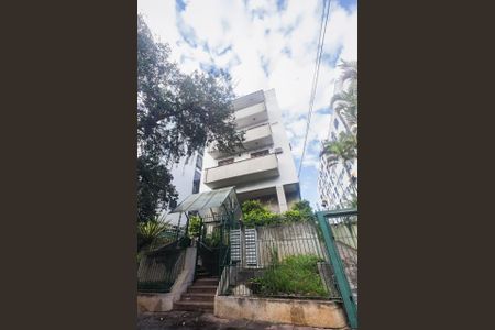 Fachada de apartamento para alugar com 1 quarto, 40m² em Auxiliadora, Porto Alegre