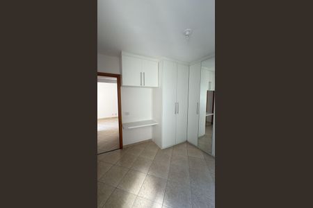 Apartamento para alugar com 70m², 2 quartos e 1 vagaQuarto