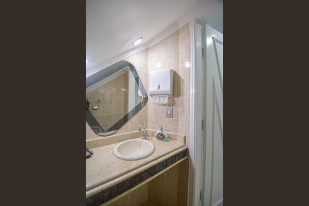 Casa para alugar com 158m², 3 quartos e 3 vagasLavabo