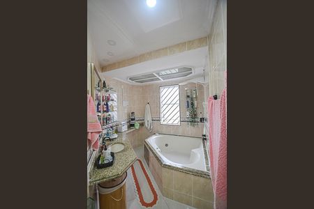Casa para alugar com 158m², 3 quartos e 3 vagasBanheiro da Suíte