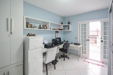 Casa para alugar com 158m², 3 quartos e 3 vagasQuarto 2