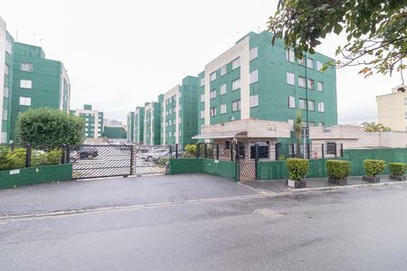 Apartamento para alugar com 50m², 2 quartos e 1 vaga Apartamento para alugar com 50m², 2 quartos e 1 vagaFachada