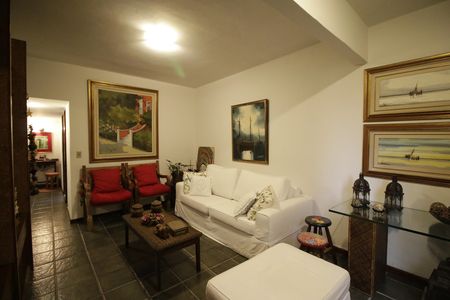 Sala de casa à venda com 3 quartos, 340m² em Jacarepaguá, Rio de Janeiro