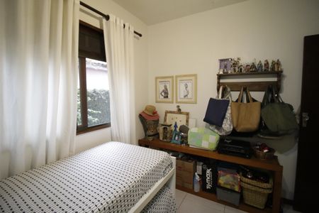 Casa à venda com 340m², 3 quartos e sem vagaQuarto 2