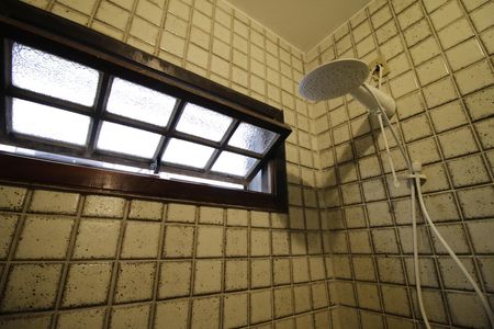 Casa à venda com 340m², 3 quartos e sem vagaBanheiro