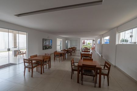 Apartamento para alugar com 57m², 2 quartos e 1 vaga Apartamento para alugar com 57m², 2 quartos e 1 vagaÁrea comum - Salão de festas
