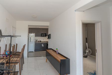 Apartamento para alugar com 57m², 2 quartos e 1 vaga Apartamento para alugar com 57m², 2 quartos e 1 vagaSala de Estar/Jantar