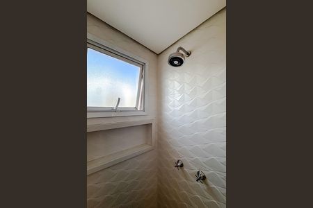 Banheiro da Suíte de apartamento à venda com 2 quartos, 48m² em Vila Bertioga, São Paulo