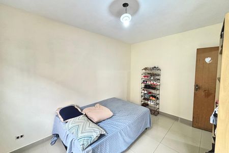 Casa à venda com 120m², 3 quartos e 1 vaga Casa à venda com 120m², 3 quartos e 1 vagaQuarto 2
