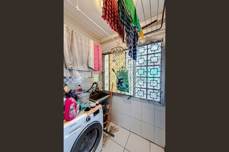 Apartamento à venda com 80m², 2 quartos e 1 vaga Apartamento à venda com 80m², 2 quartos e 1 vagaCozinha e Área de Serviço