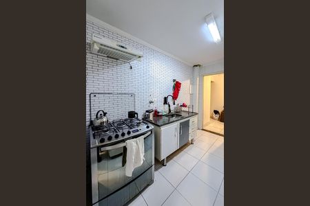 Apartamento à venda com 80m², 2 quartos e 1 vaga Apartamento à venda com 80m², 2 quartos e 1 vagaCozinha e Área de Serviço