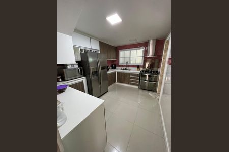 Casa à venda com 4 quartos, 260m² em Recreio dos Bandeirantes, Rio de Janeiro