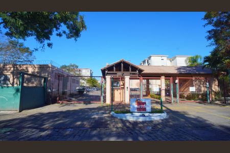 Apartamento para alugar com 73m², 3 quartos e 1 vagaFachada e portaria