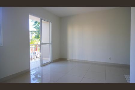 Apartamento para alugar com 73m², 3 quartos e 1 vagaSala 