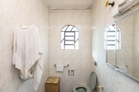 Banheiro da Suíte 2 de casa à venda com 7 quartos, 300m² em Jardim Guapira, São Paulo