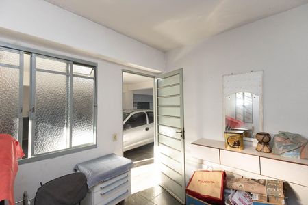 Casa à venda com 300m², 7 quartos e 5 vagas Casa à venda com 300m², 7 quartos e 5 vagasQuarto 6