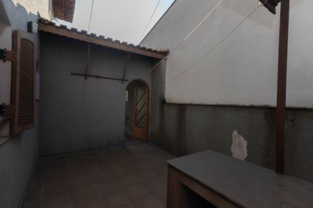 Casa à venda com 300m², 7 quartos e 5 vagas Casa à venda com 300m², 7 quartos e 5 vagasQuintal