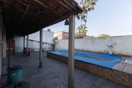 Casa à venda com 300m², 7 quartos e 5 vagas Casa à venda com 300m², 7 quartos e 5 vagasPiscina / Churrasquerira