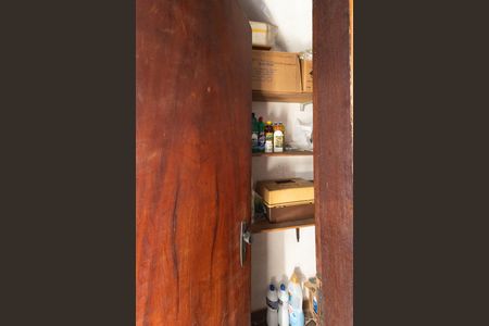 Casa à venda com 300m², 7 quartos e 5 vagas Casa à venda com 300m², 7 quartos e 5 vagasDespensa