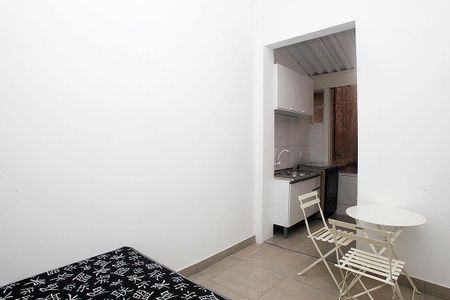 Studio - Sala / Quarto de kitnet/studio para alugar com 1 quarto, 18m² em Centro Histórico, Porto Alegre