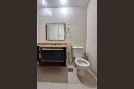 Apartamento para alugar com 175m², 3 quartos e 2 vagasBanheiro da Suíte 2