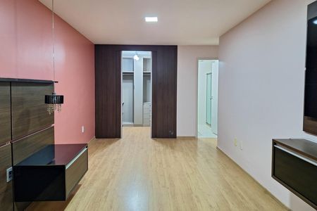 Apartamento para alugar com 175m², 3 quartos e 2 vagasSuíte 2
