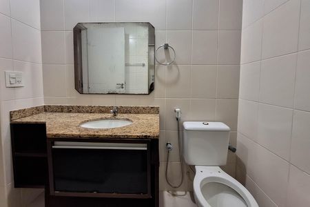 Apartamento para alugar com 175m², 3 quartos e 2 vagasBanheiro da Suíte 2