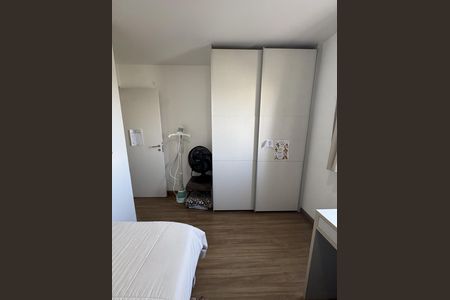 Apartamento à venda com 75m², 3 quartos e 2 vagasQuarto