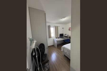 Apartamento à venda com 75m², 3 quartos e 2 vagasQuarto