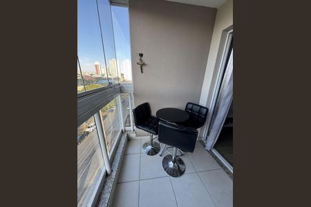 Apartamento à venda com 75m², 3 quartos e 2 vagasVaranda