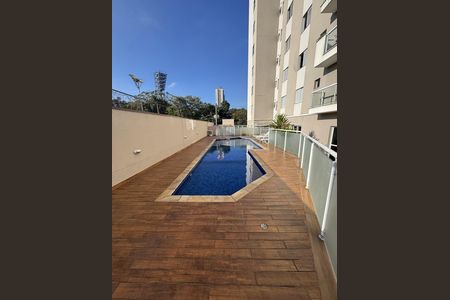 Apartamento à venda com 75m², 3 quartos e 2 vagasPiscina