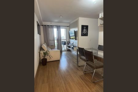 Apartamento à venda com 75m², 3 quartos e 2 vagasSala