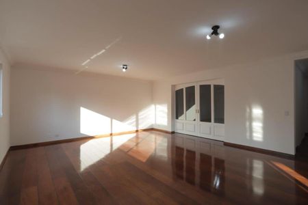 Foto 02 de apartamento para alugar com 3 quartos, 240m² em Itaim Bibi, São Paulo