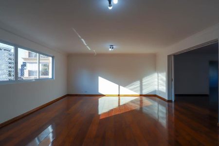 Foto 04 de apartamento para alugar com 3 quartos, 240m² em Itaim Bibi, São Paulo