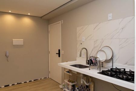 Apartamento à venda com 2 quartos, 44m² em Sítio da Figueira, São Paulo