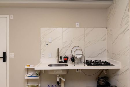 Apartamento à venda com 2 quartos, 44m² em Sítio da Figueira, São Paulo