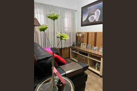 Casa para alugar com 3 quartos, 340m² em Vila Galvão, Guarulhos