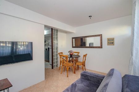 Sala de casa de condomínio à venda com 3 quartos, 72m² em Sarandi, Porto Alegre