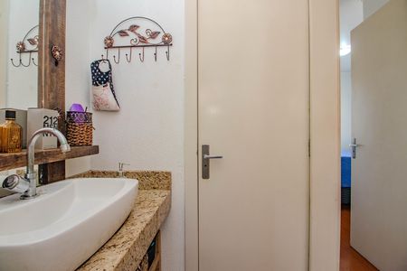 Casa de condomínio à venda com 72m², 3 quartos e 1 vagaBanheiro da Suíte Americana / Corredor