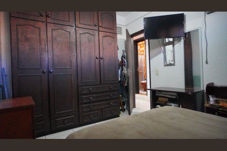 Casa à venda com 207m², 4 quartos e 1 vagaQuarto 2